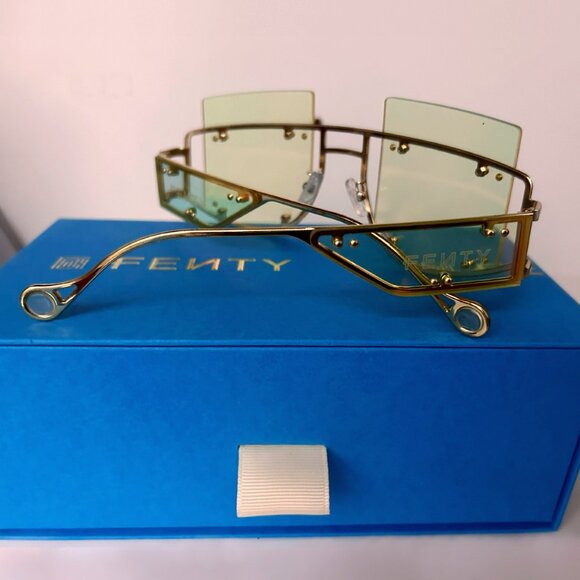 FENTY Antisocial Sunglasses-Chardonnay - Picture 3 of 10